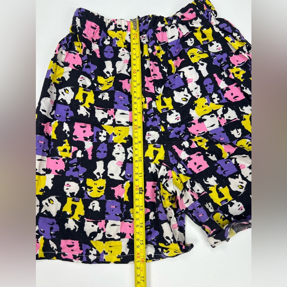 1990s Pop Art High Waist Shorts Long Cuff Rolled Short Warhol Graphic T Shirt 90 - Picture 15 of 17